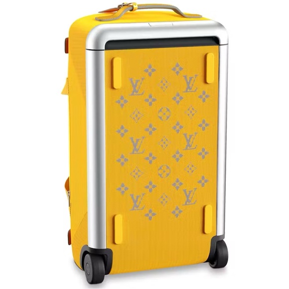 Louis Vuitton Duffle Bag Horizon Soft
Jacquard 55 Yellow - Picture 3 of 17